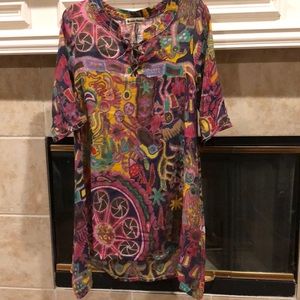 Multi colored tunic. Lightweight